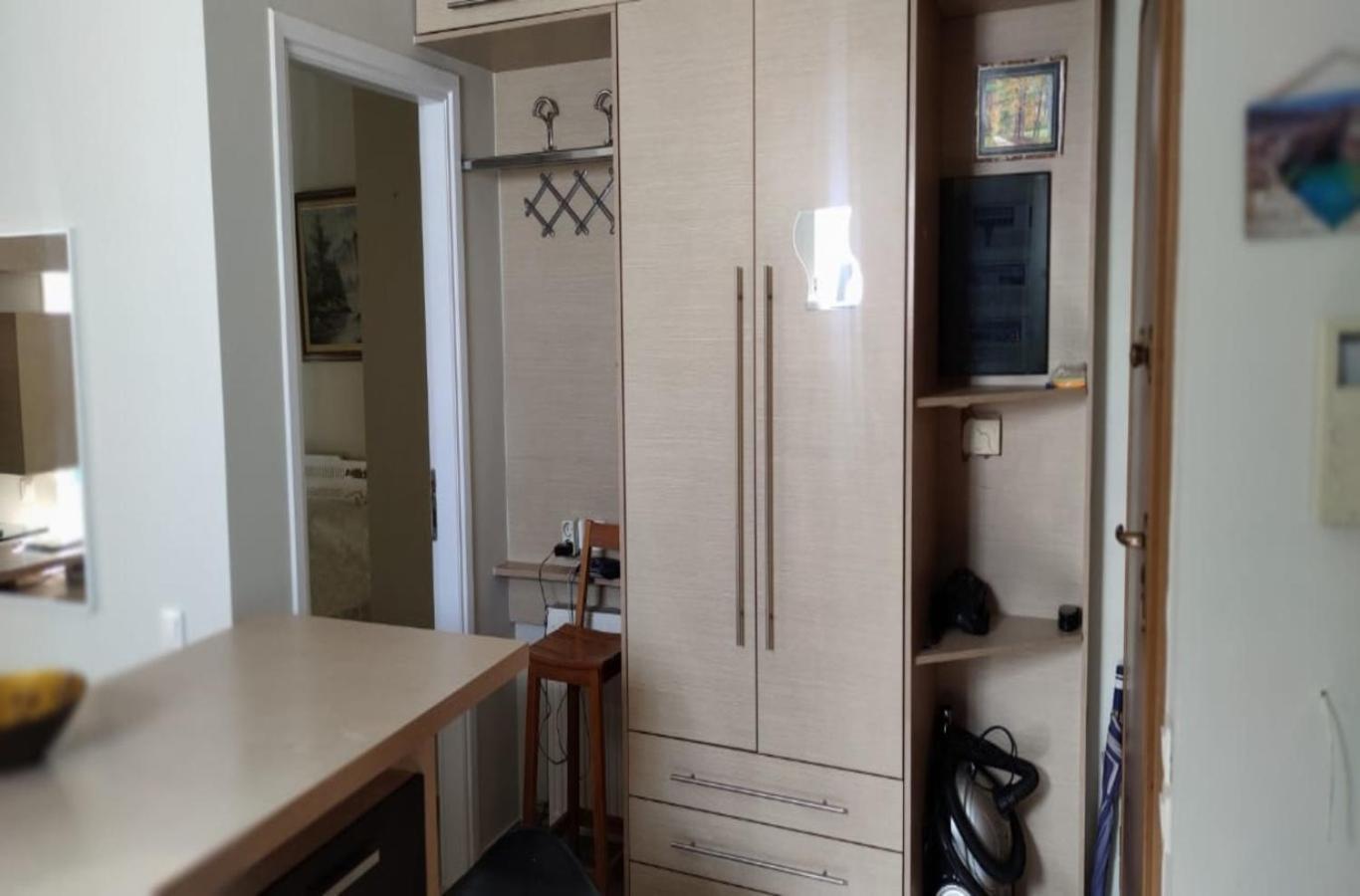 Apartment In A Quiet Location. Aten Exteriör bild